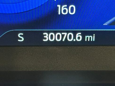 Used 2022 Ford Escape SEL w/ Technology Package image 18