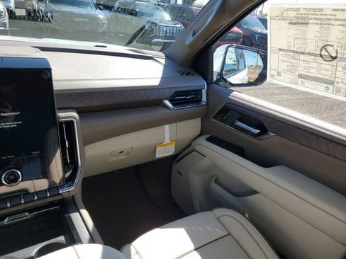New 2026 GMC Yukon Denali w/ Sun & Power Step Package image 15