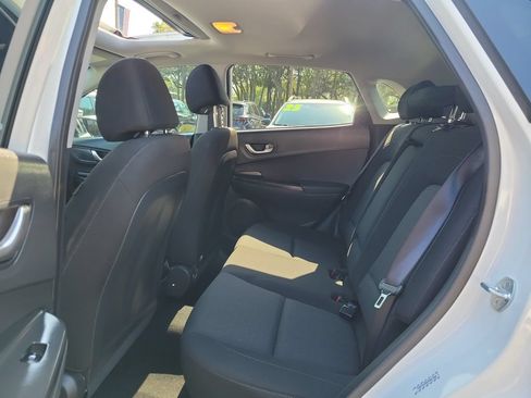 Certified 2023 Hyundai Kona SEL w/ Convenience Package FWD image 12