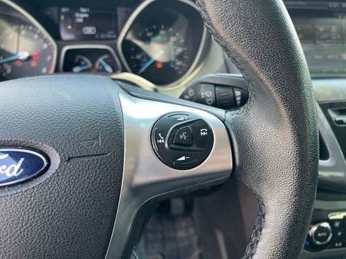 Used 2014 Ford Focus Titanium FWD image 15