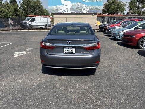 Used 2017 Lexus ES 300h w/ Navigation System Package FWD image 6