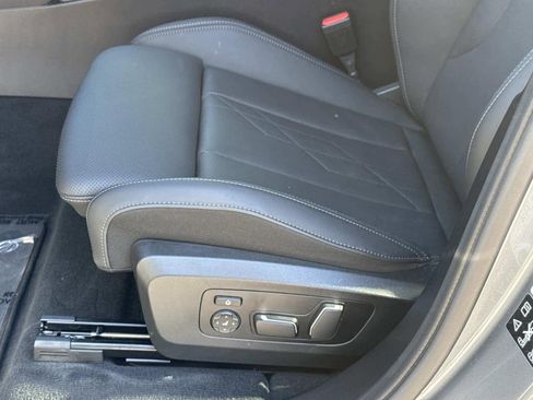 Certified 2025 BMW X3 xDrive30i w/ Premium Package image 21