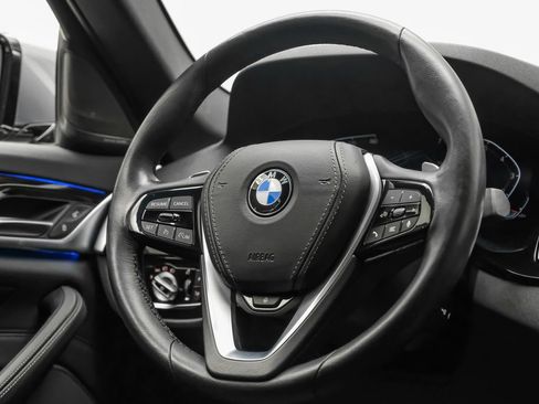 Used 2023 BMW 530i w/ Premium Package RWD image 20