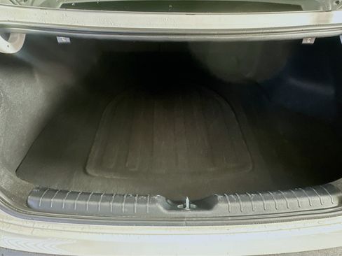 Used 2025 Kia K4 LXS image 28