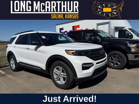 Used 2024 Ford Explorer XLT w/ Equipment Group 202A image 1