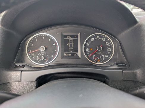 Used 2016 Volkswagen Tiguan S image 21