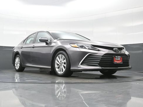 Used 2023 Toyota Camry LE w/ Protection Package (Q2) (TMS) FWD image 26