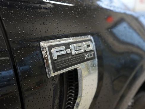 Used 2023 Ford F150 XLT w/ XTR Package image 7