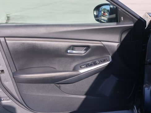 Used 2020 Nissan Sentra SR image 22