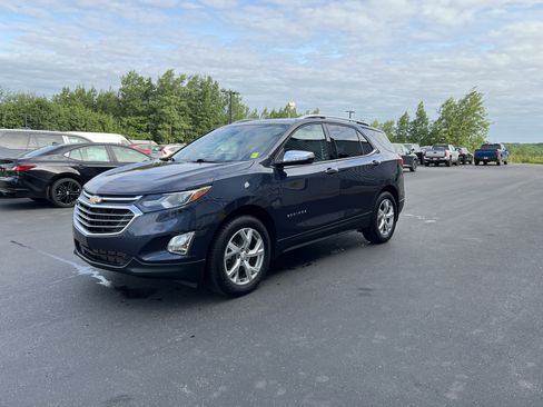 Used 2018 Chevrolet Equinox Premier AWD/4WD image 4