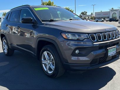 Used 2024 Jeep Compass Latitude