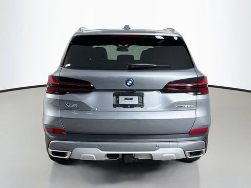 Used 2025 BMW X5 xDrive50e w/ Executive Package AWD/4WD image 6