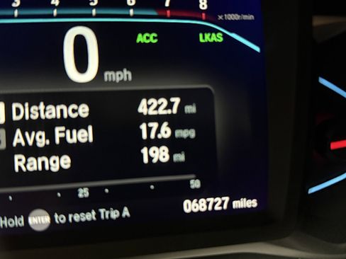 Used 2022 Honda Pilot Elite image 9