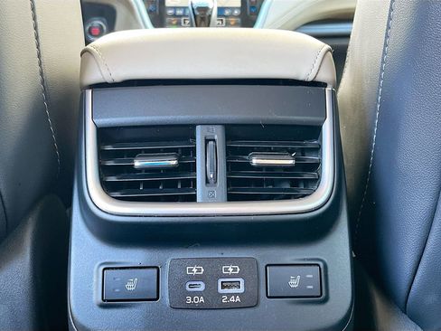 Used 2024 Subaru Outback Limited AWD/4WD image 27