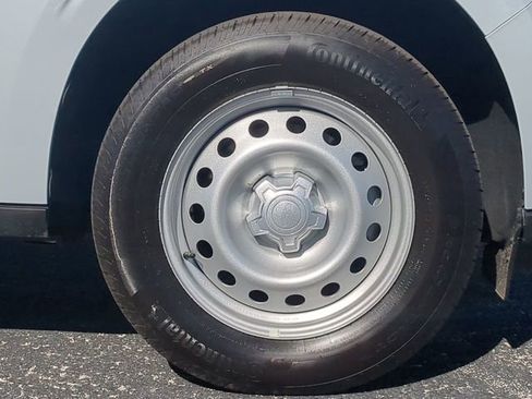 New 2026 Ford Maverick XL image 11