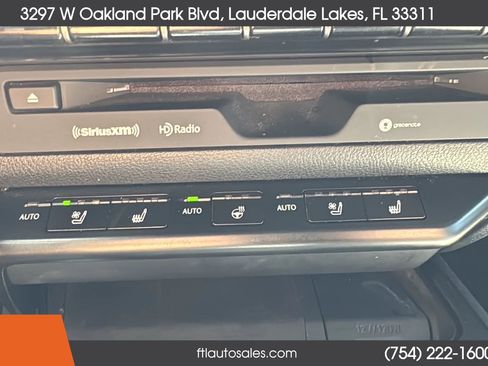 Used 2019 Lexus UX 200 w/ Premium Package FWD image 58