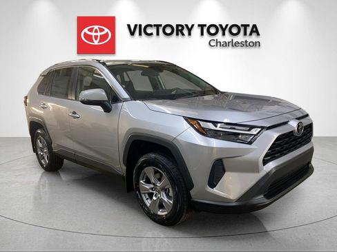New 2025 Toyota RAV4 XLE image 5
