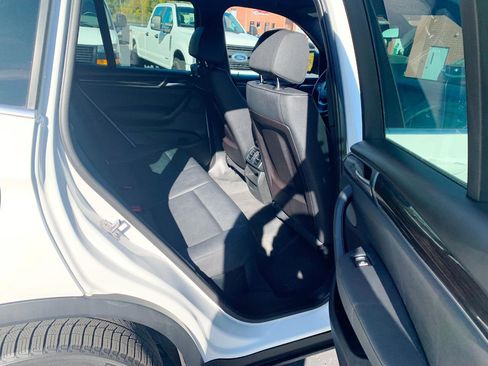 Used 2016 BMW X3 xDrive28i AWD/4WD image 14