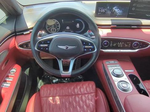 Used 2022 Genesis GV70 3.5T Sport w/ Sport Advanced Package AWD/4WD image 12