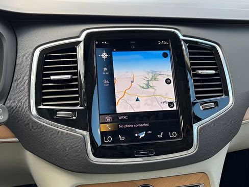 Used 2022 Volvo XC90 T8 Inscription Expression w/ Advanced Package image 19