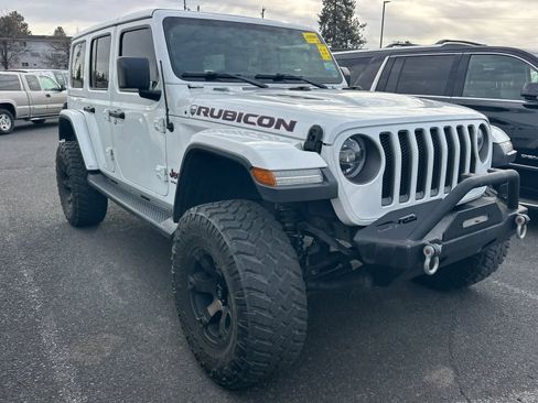 Used 2018 Jeep Wrangler Unlimited Rubicon image 2
