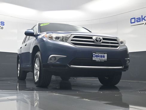 Used 2013 Toyota Highlander SE AWD/4WD image 39
