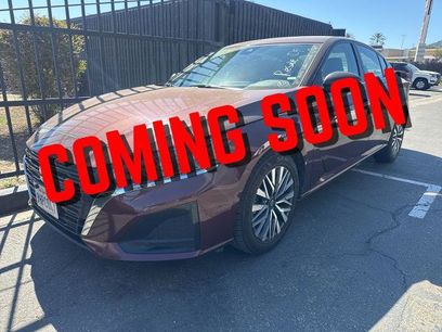 Certified 2024 Nissan Altima 2.5 SV