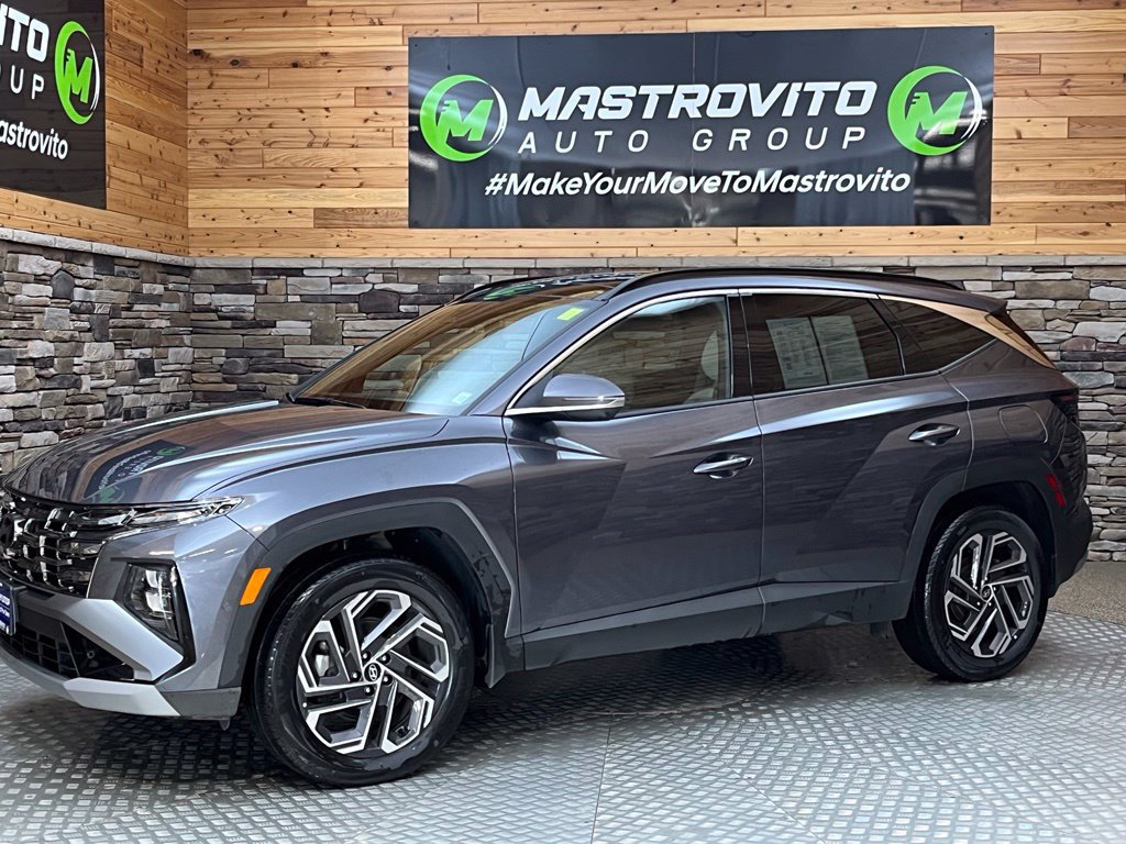 Used 2025 Hyundai Tucson Limited AWD/4WD image 11