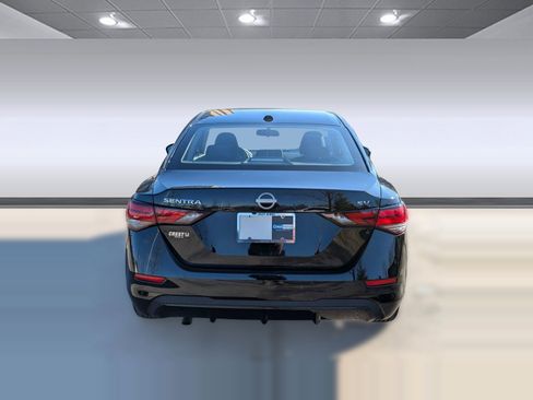 Used 2024 Nissan Sentra SV image 10