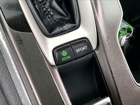 Used 2020 Honda Accord Sport image 30