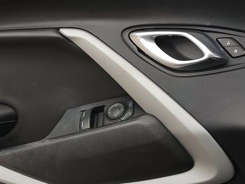 Used 2021 Chevrolet Camaro LT RWD image 23