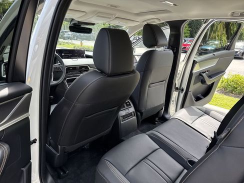New 2026 MAZDA CX-90 Plug-In Hybrid w/ Preferred AWD/4WD image 34