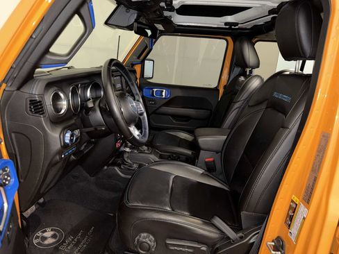 Used 2021 Jeep Wrangler Unlimited Rubicon 4xe w/ Cold Weather Group image 9