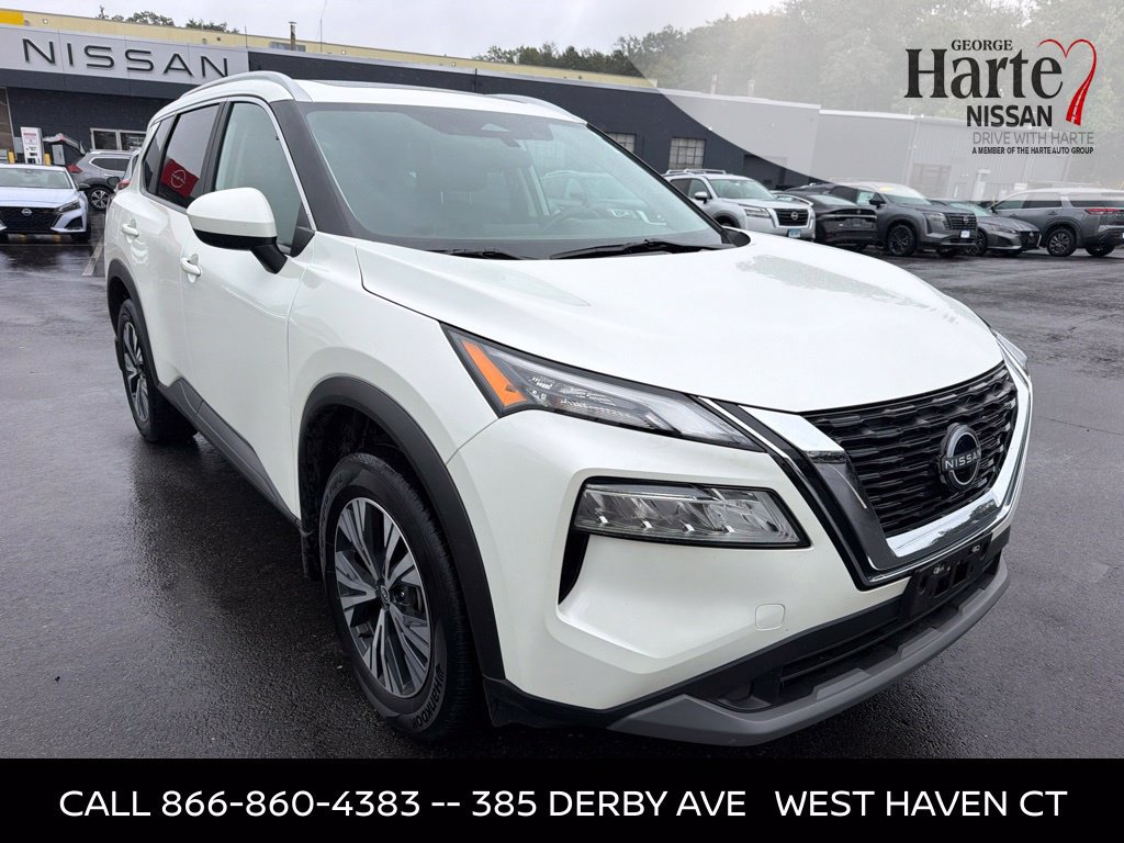 Certified 2023 Nissan Rogue SV w/ SV Premium B Package AWD/4WD image 3