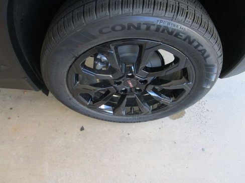 New 2026 GMC Terrain Elevation w/ Elevation Premium Package image 9