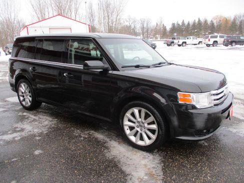 Used 2011 Ford Flex SEL w/ Rapid Spec Order Code image 11