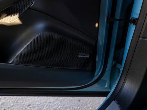 New 2025 Porsche Macan Electric image 43