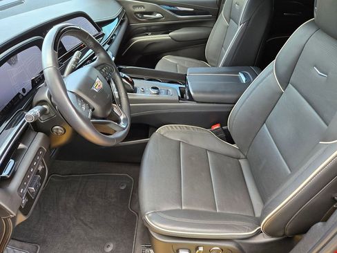 Certified 2024 Cadillac Escalade ESV Sport w/ Touring Package image 11