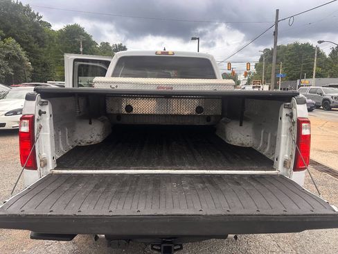 Used 2016 Ford F250 XLT w/ XLT Value Package image 6