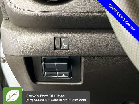 Used 2024 Chevrolet Colorado Trail Boss w/ Technology Package AWD/4WD image 18