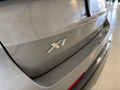 Used 2025 BMW X1 xDrive28i w/ Technology Package AWD/4WD image 9