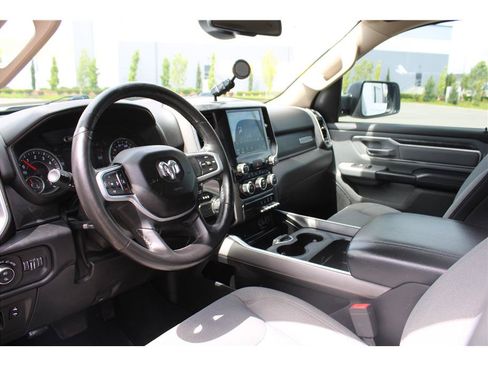 Used 2019 RAM 1500 Big Horn RWD image 9