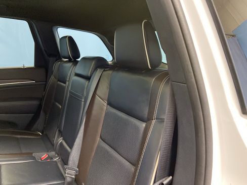 Used 2015 Jeep Grand Cherokee Overland image 28