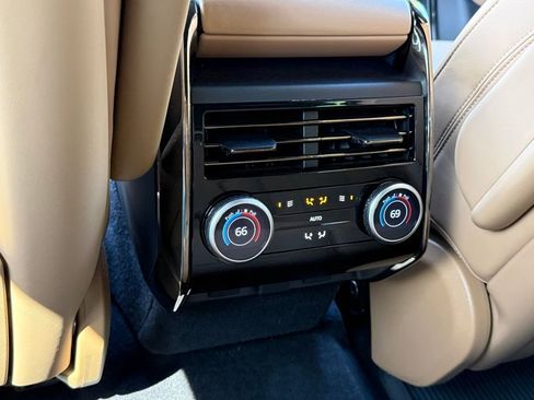 Certified 2024 Land Rover Range Rover Sport SE AWD/4WD image 25