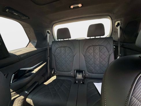 New 2027 BMW X7 xDrive40i AWD/4WD image 16