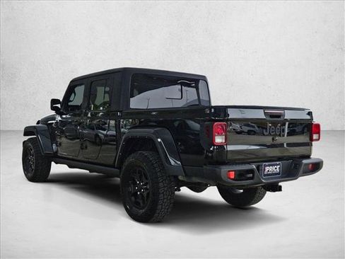 Used 2022 Jeep Gladiator Willys image 7