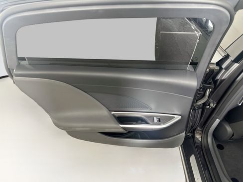 Used 2024 Lucid Air Touring AWD/4WD image 26