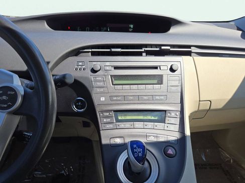 Used 2010 Toyota Prius Five image 25