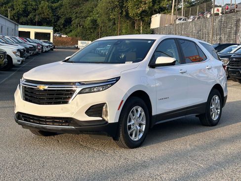 Used 2024 Chevrolet Equinox LT AWD/4WD image 3