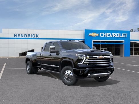 New 2026 Chevrolet Silverado 3500 High Country w/ Technology Package AWD/4WD image 2
